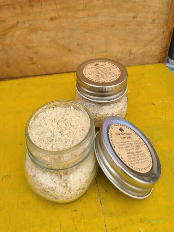Foot-Bath-Open open jar of Pink Grapefruit Foot Soak