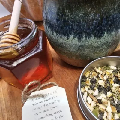 Take Tea & See Gift Set