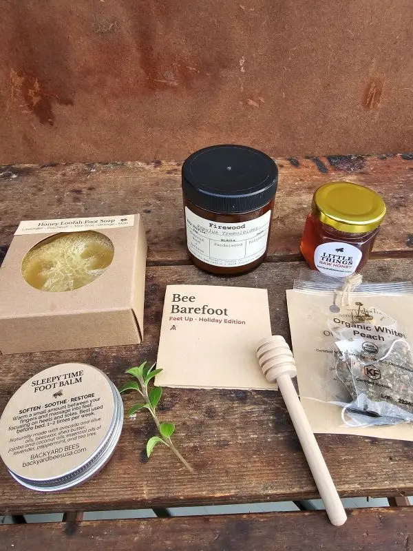 flat lay of the Bee Barefoot Holiday Edition gift set