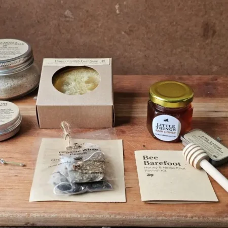 Bee Barefoot Revival Lay Herbs & Honey Foot Revival Kit