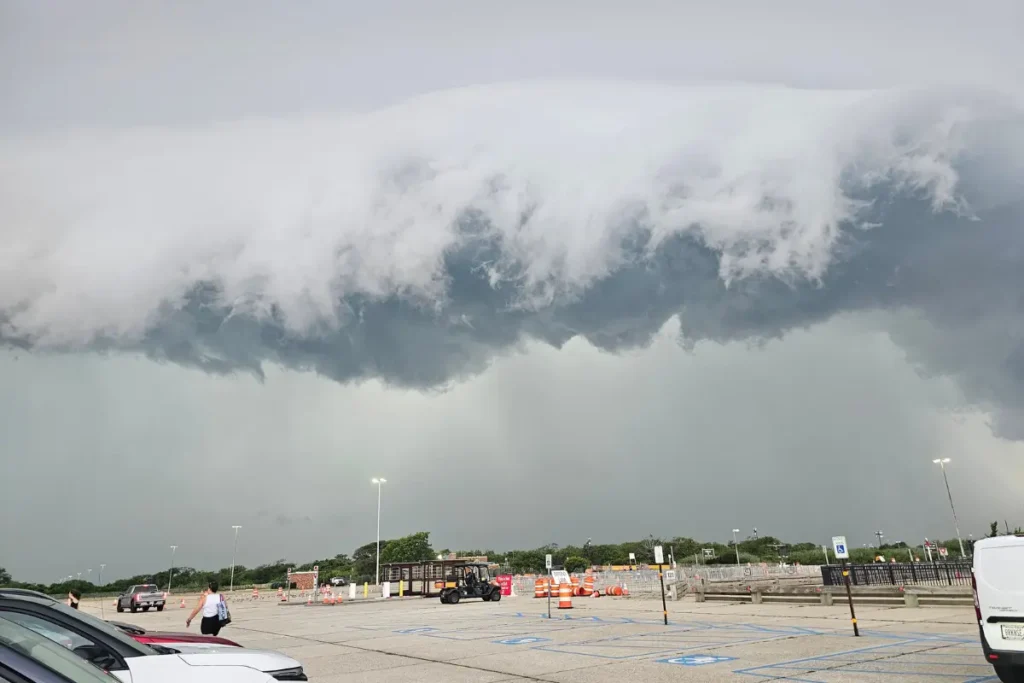 Dark storm clouds moving over Jones Beach State Park before the final race of the NYS Parks Summer Run Series.