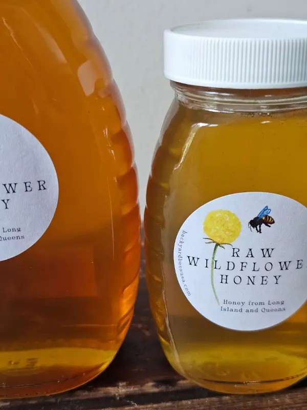 closeup comparison of Roslyn local honey by season